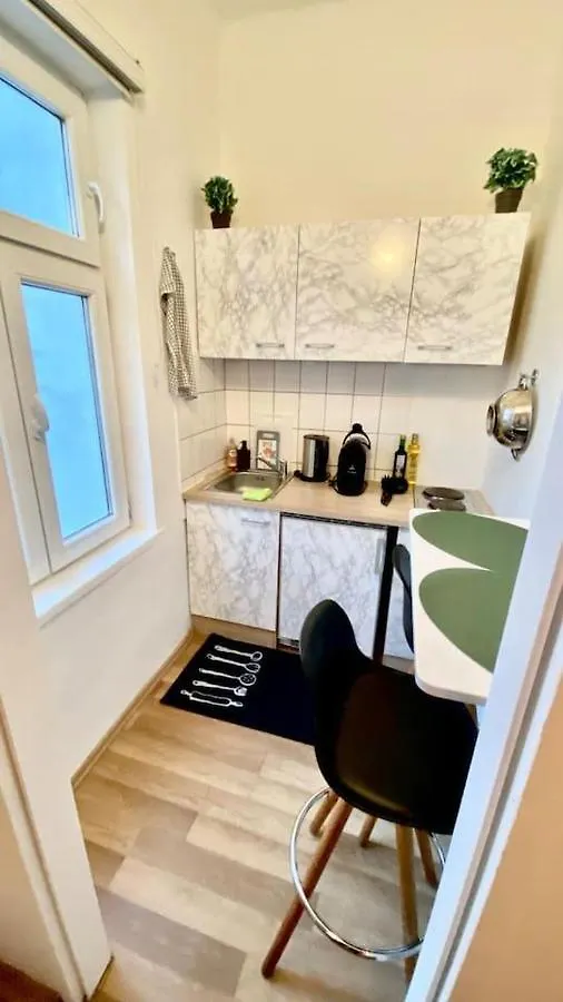 Amazonian Jungle Apartment In Vienna 0*,  Austria